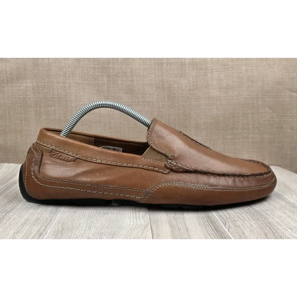 Clarks Ashmont Race Mens 9.5M Light Tan Leather Driving Moccasin Loafers Shoes